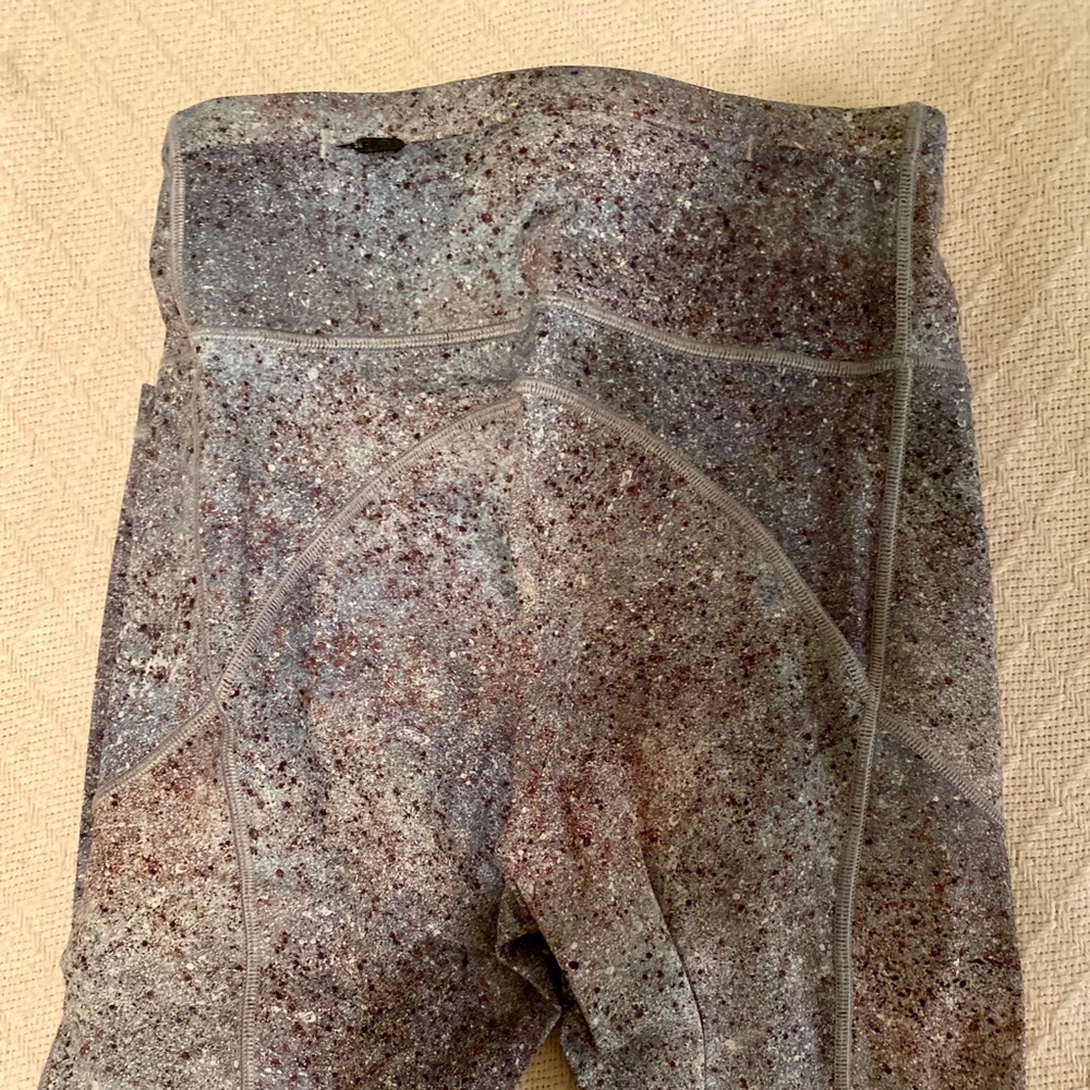 Lululemon leggings size 2